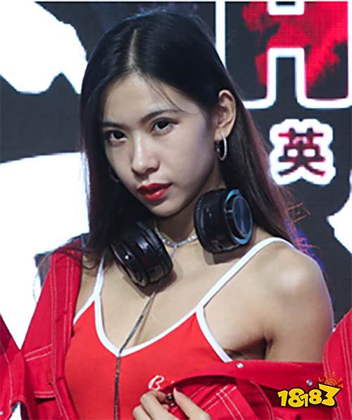 《绿色征途》手游首测官网预约开启 10大showgirl全程陪玩！	