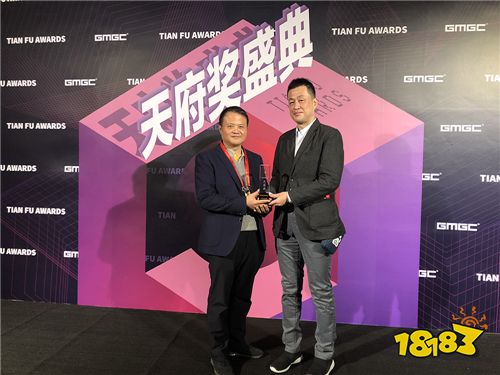 多酷游戏《三国志大战M》手游荣获天府奖“2018年度最佳移动网络游戏”