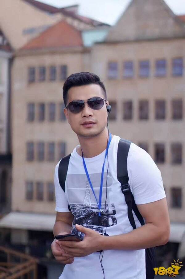 从传承到突破 网易轩辕剑龙舞云山主美专访