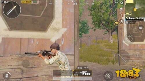 一把能扫射的狙击枪 VSS枪械瞄准镜运用浅析