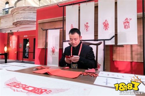 成都茶馆里摆龙门阵的人，最近都在聊这个文创节