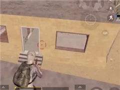 和平精英：妹子这个枪法怎么说 看着好着急