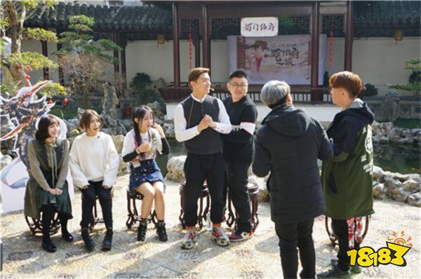 蜀门手游主播同居生活 精美壁纸大曝光