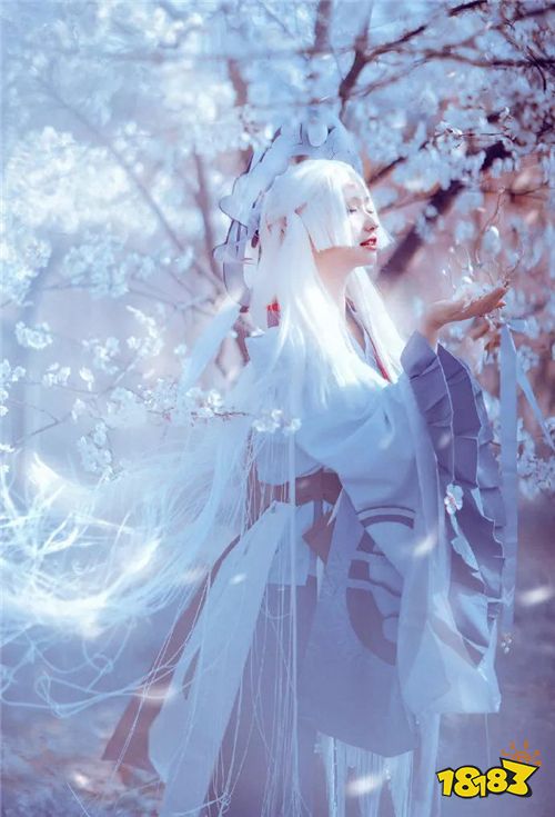 着锦衣 舞罗袖 《阴阳师》绮妆魅服cosplay大赛佳作展示!