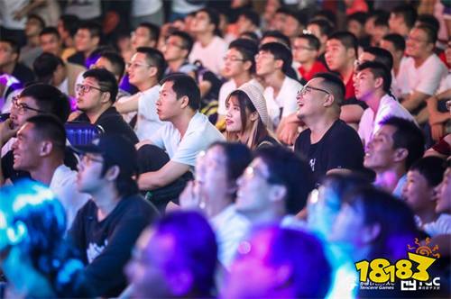 职业战队、人气主播“水友战”超过瘾!《和平精英》手游燃爆ChinaJoy2019