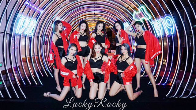 上海偶像女团Luckyrocky空降2019chinajoy 