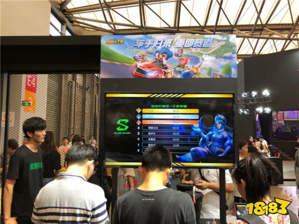 2019ChinaJoy黑鲨体验专区:硬核玩家现场巅峰竞技
