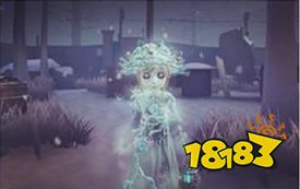 园丁的幽灵提灯还是拆椅子特效?紫挂搭配守护更合适!