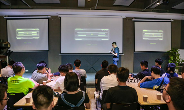 来黑鲨玩咖先锋体验会-VGAME：消零世界专场，体验异世界的动作快感