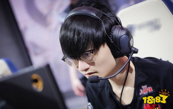 2019LOL全明星赛：云顶之弈慈善赛首次亮相全明星