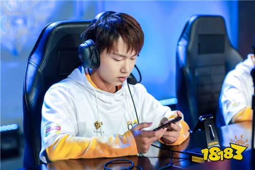 QGhappy vs AG超玩会：双G大战，荣光折戟一瞬之间