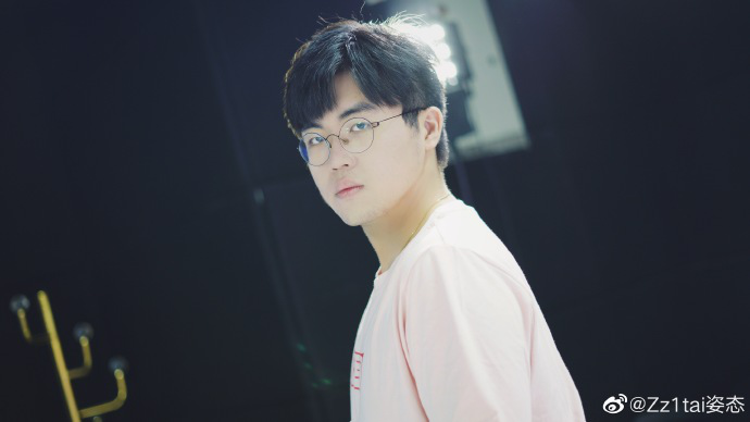 电竞选手退役后该何去何从虎牙能否成功帮退役电竞明星转型