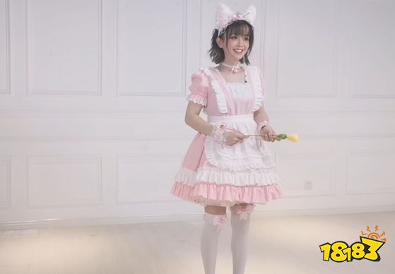 最美coser轩墨宝宝美过艾比今晚女仆装甜美亮相