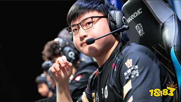 Uzi简自豪在哪里直播？Uzi简自豪虎牙直播地址