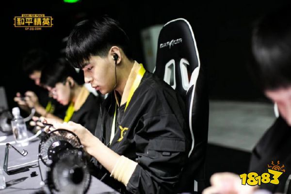 【2019PEC和平精英国际冠军杯战队巡礼】——中国队篇：逐日之灵XQF