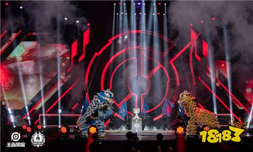 QGhappy夺得冰凤凰杯成为“五冠王”,王者荣耀冬季冠军杯广州完美落幕