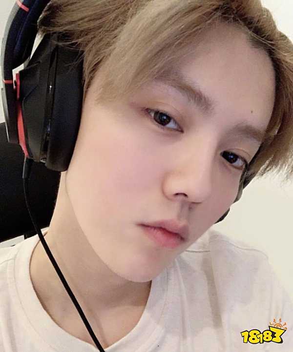 和平精英陈赫鹿晗投资的天霸战队 虎牙天命杯夺冠