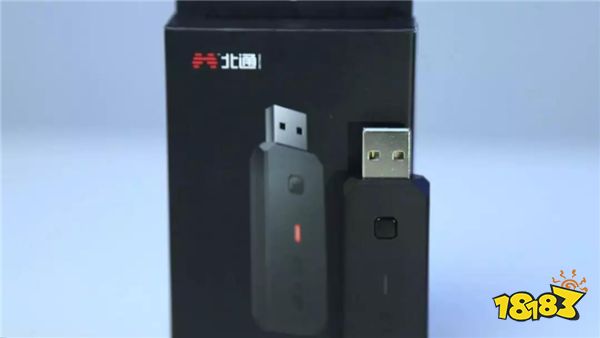 北通宙斯游戏手柄功能强大 能连NS平台不用买switch pro