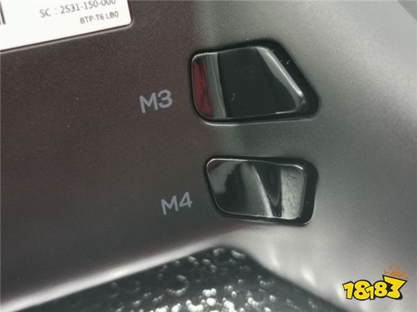 最佳硬核游戏外设 北通宙斯机械游戏手柄