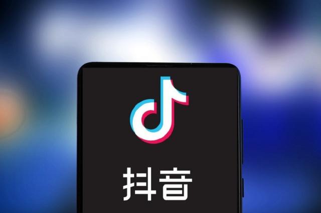 抖音里面的变身特效怎么玩 抖音变身特效可以实现吗