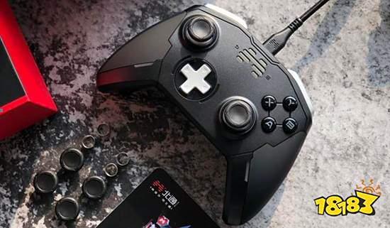 《使命召唤16》刷皮肤经验与北通宙斯精英游戏手柄