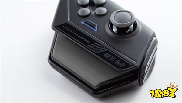 平板玩游戏操作体验不佳?北通T1手游手柄让你逆天改命