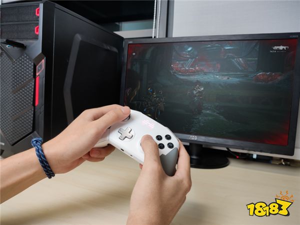 智能机械游戏新体验尽在北通宙斯机械游戏手柄