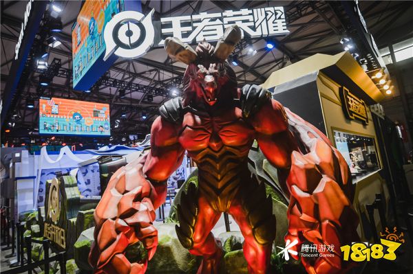 《王者荣耀》亮相2020ChinaJoy 诸葛亮、李白带你一起逛“峡谷开放日”