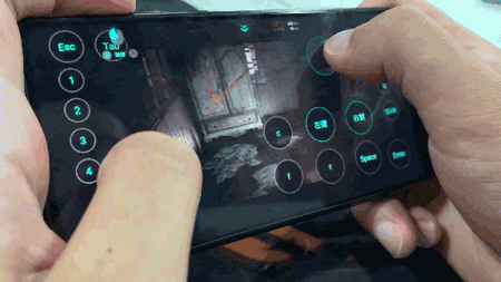 颤动心灵!手机畅玩《生化危机7》?就在掌上网咖!