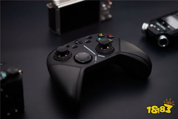 《勇者斗恶龙11S决定版》键位不舒服?试试北通阿修罗3游戏手柄