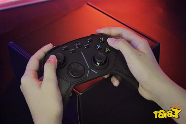 北通阿修罗3被哄抢断货,对比xbox series手柄究竟有哪些优点