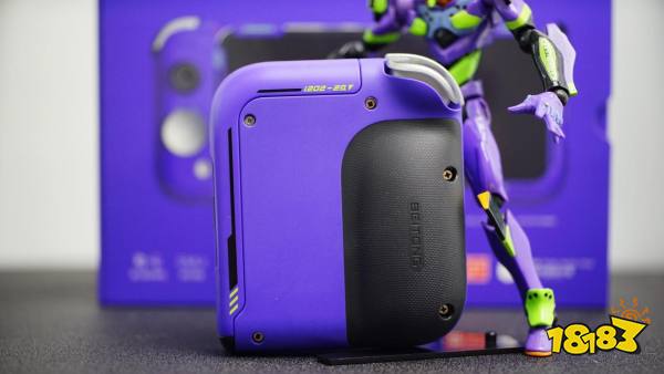 梦幻颜值搭配强大功能  北通G2手机手柄全新紫色机甲配色上线！