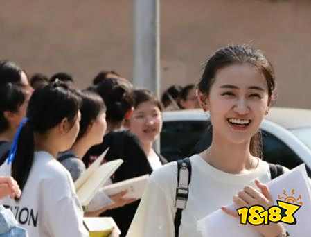 高考生迎来高考小年 分数线下降后高考志愿怎么填？