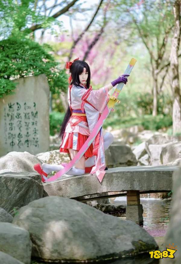 阴阳师妖刀姬御神之刃cos 娇魅且艳柔爱了爱了