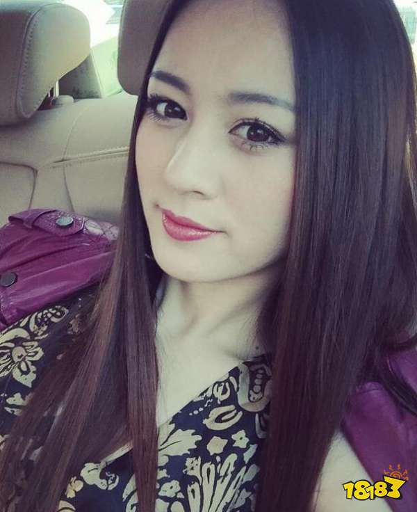 抖音唐艺微博图片网红唐艺早期素颜照写真大全唐艺个人照片欣赏