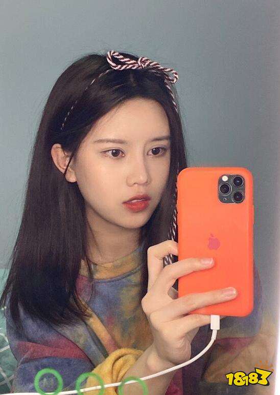网红歌手麦小兜写真图片麦小兜高清微博生活照麦小兜近期图片套图