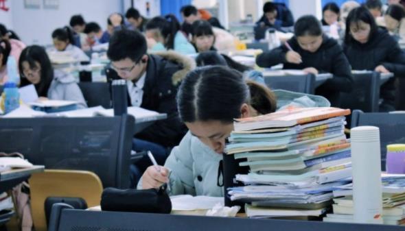 四川省成人高考考生需要提供每日健康填报