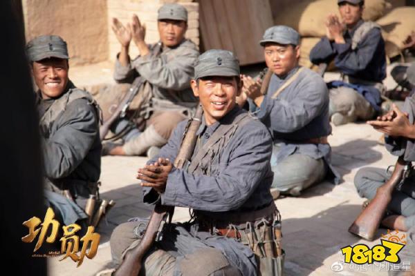 功勋第十二集剧情介绍: 第一枚氢弹发射成功