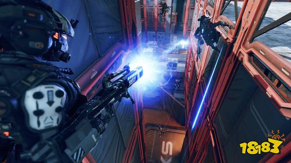 在这个游戏里我和机甲来了一场毕生难忘的约会