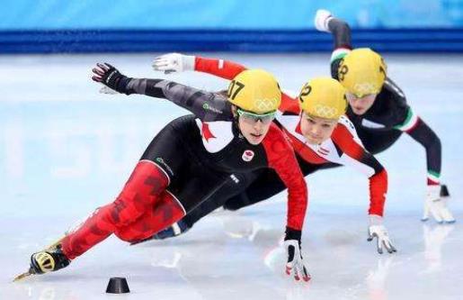 让中国首次在冬奥会速度滑冰男子项目获得金牌的人是谁
