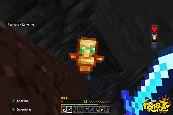 我的世界玩家自制挖矿机 完美收集矿物自动铺设冰道