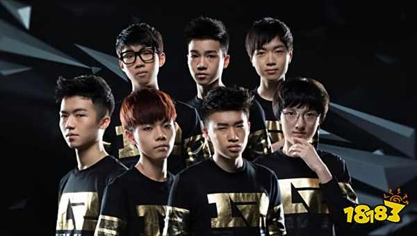 RNG赢了——无数次败给魔王的勇者，终于以利剑劈开了本以为永不消散的阴霾