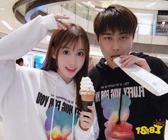 赵梦玥夹腿门是什么 LOLUU赵梦玥夹腿门先容