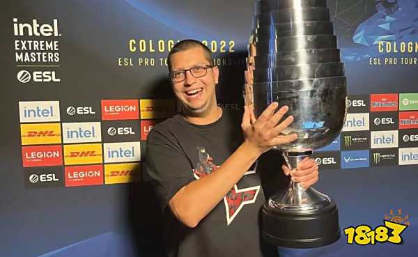 FaZe分析师Innersh1ne采访上篇 五个s1mple组队真赢不了