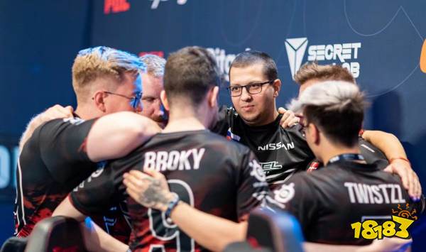 FaZe分析师Innersh1ne采访上篇 五个s1mple组队真赢不了