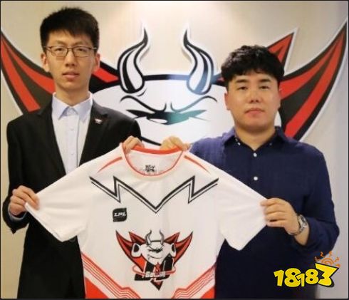 lol紅米教練是哪國人 lol紅米教練個人資料