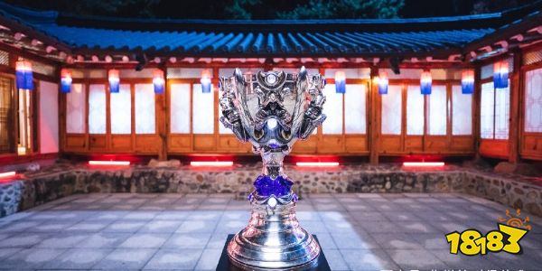 英雄联盟全球总决赛冠军奖杯值多少钱 lol总决赛奖杯价值介绍