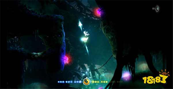 奥日与迷失森林怎么通过关卡氤氲灯笼3 任关卡氤氲灯笼3攻略教程