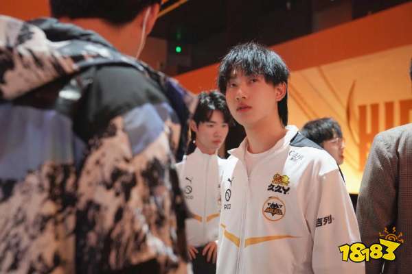 王者荣耀八强晋级名单全部出炉，狼队深陷死亡半区