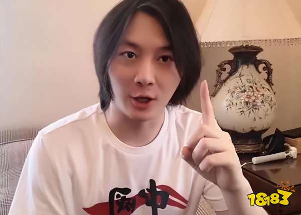 王者榮耀官方整活，與張大仙合作制作了一款張大仙拖尾！